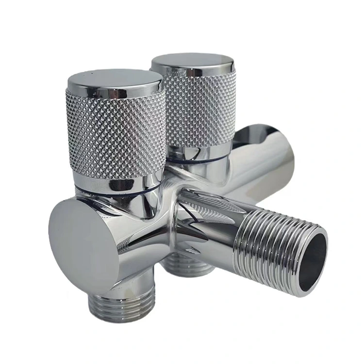 Supapă cu unghi dublu montată pe perete